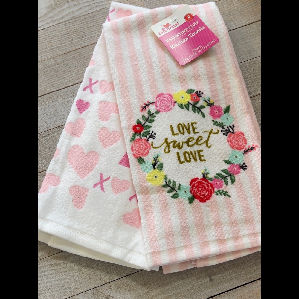 Valentines Day Kitchen Towels New 2 Towels